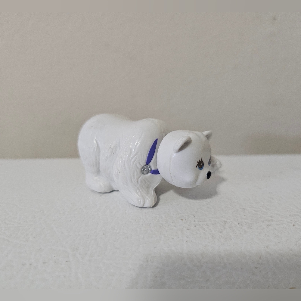 Vintage 1993 Kenner Littlest Pet Shop LPS White Bear Polar Bear Zoo Polar Pets